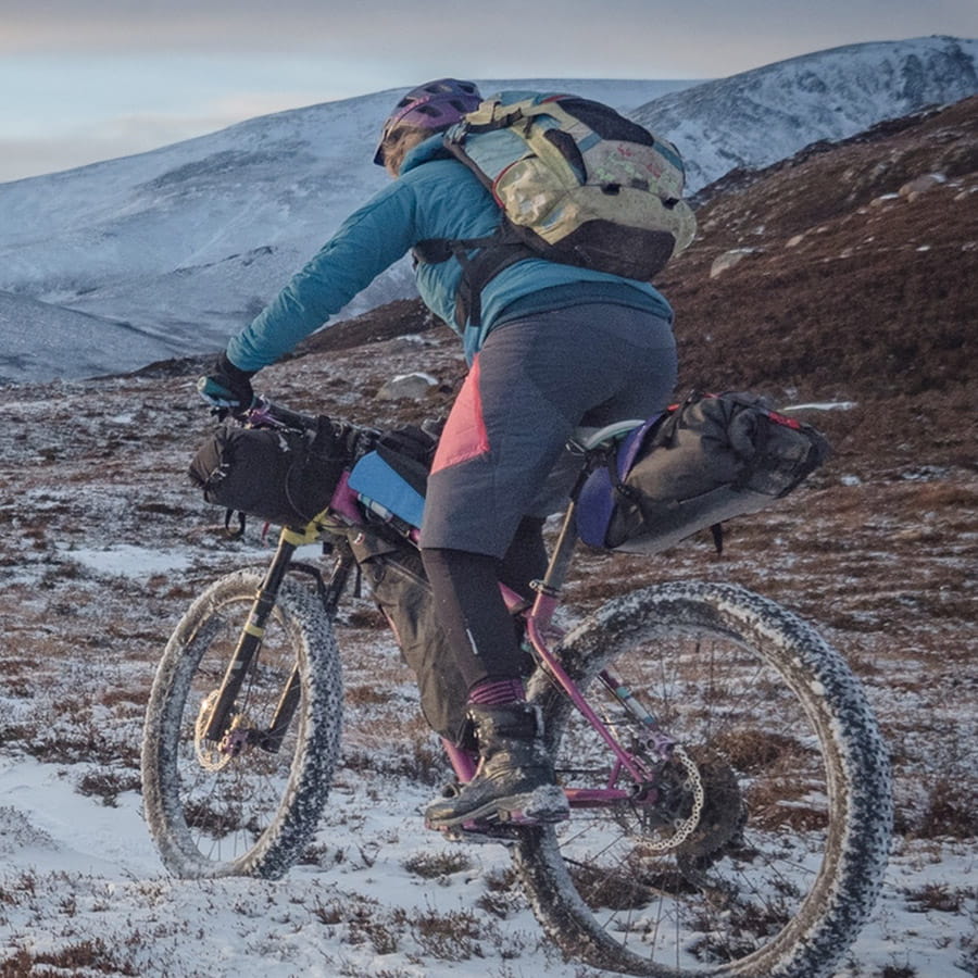 revelate-designs-terrapin-14-liter-seat-pack-satteltasche-12