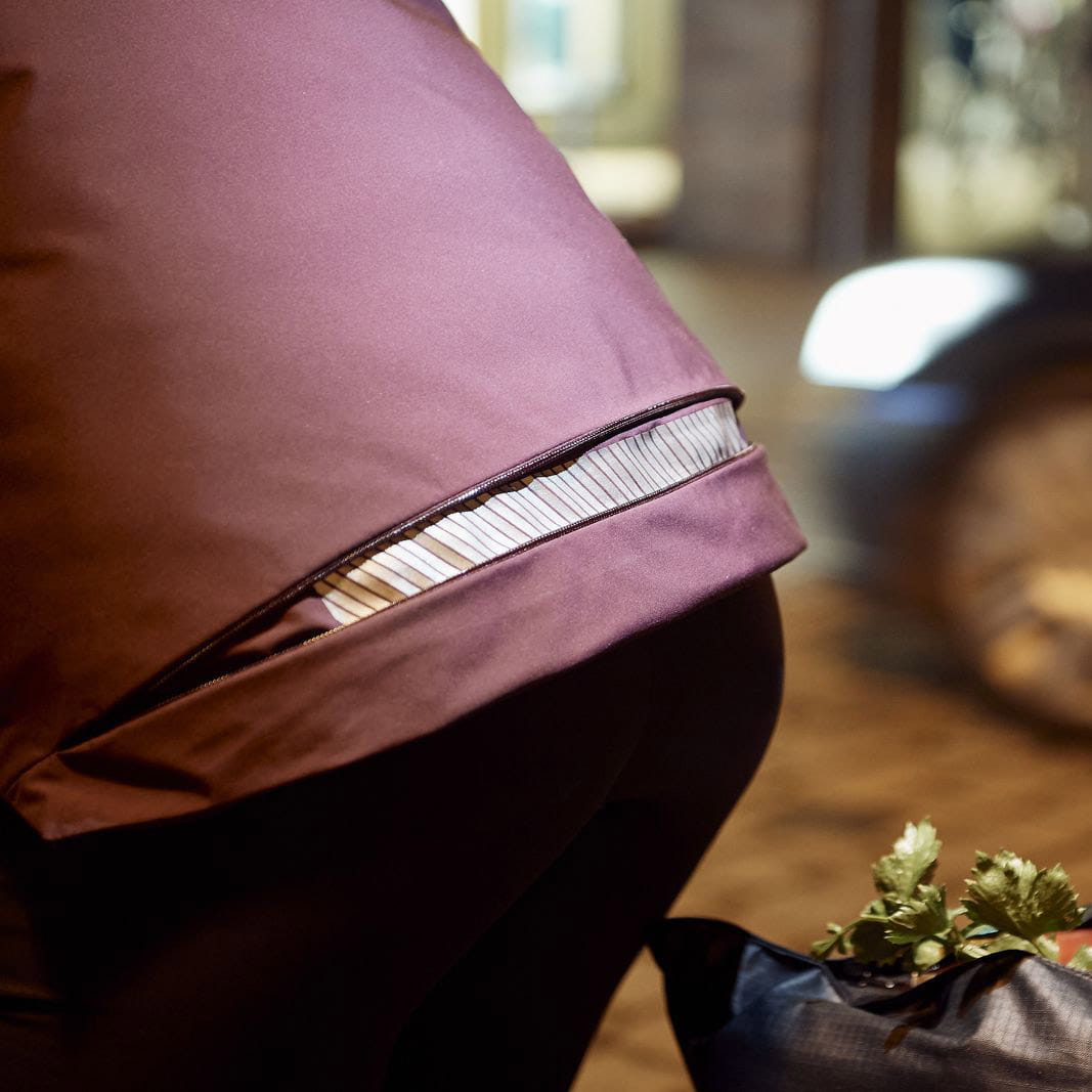 vaude-womens-cyclist-warm-rain-jacket-cassis-006