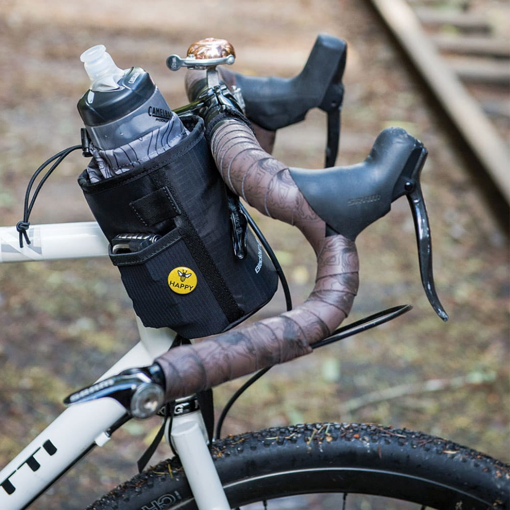blackburn-outpost-carryall-bag-handlebar-mount