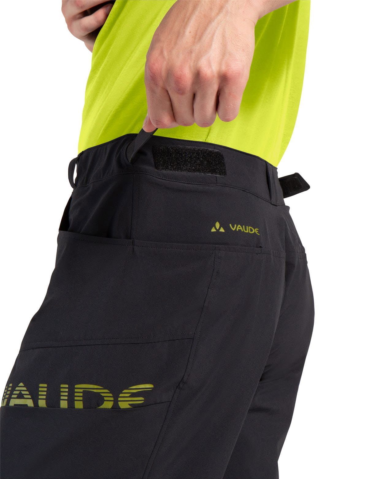 VAUDE Mens Altissimo Shorts III Bike Shorts with herausnehmbarer Innenhose  buy online
