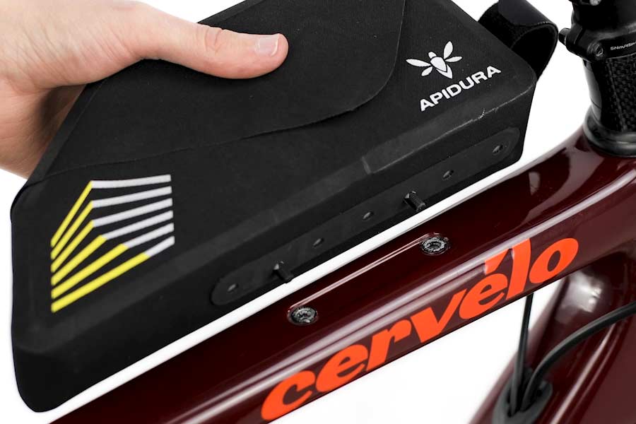 Apidura racing top tube pack sales
