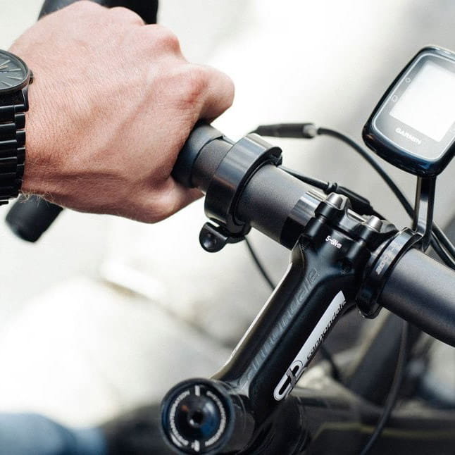 knog-oi-classic-small-fahrradklingel-schwarz-image