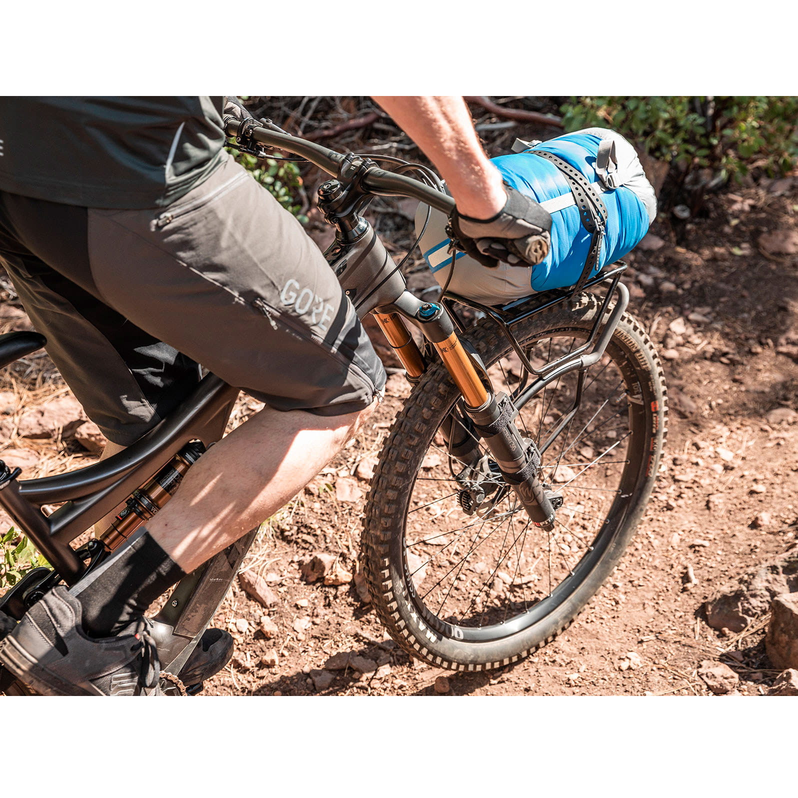 topeak-tetrarack-m1-mountainbike-front-005