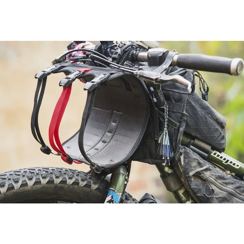 revelate-designs-handlebar-harness-8