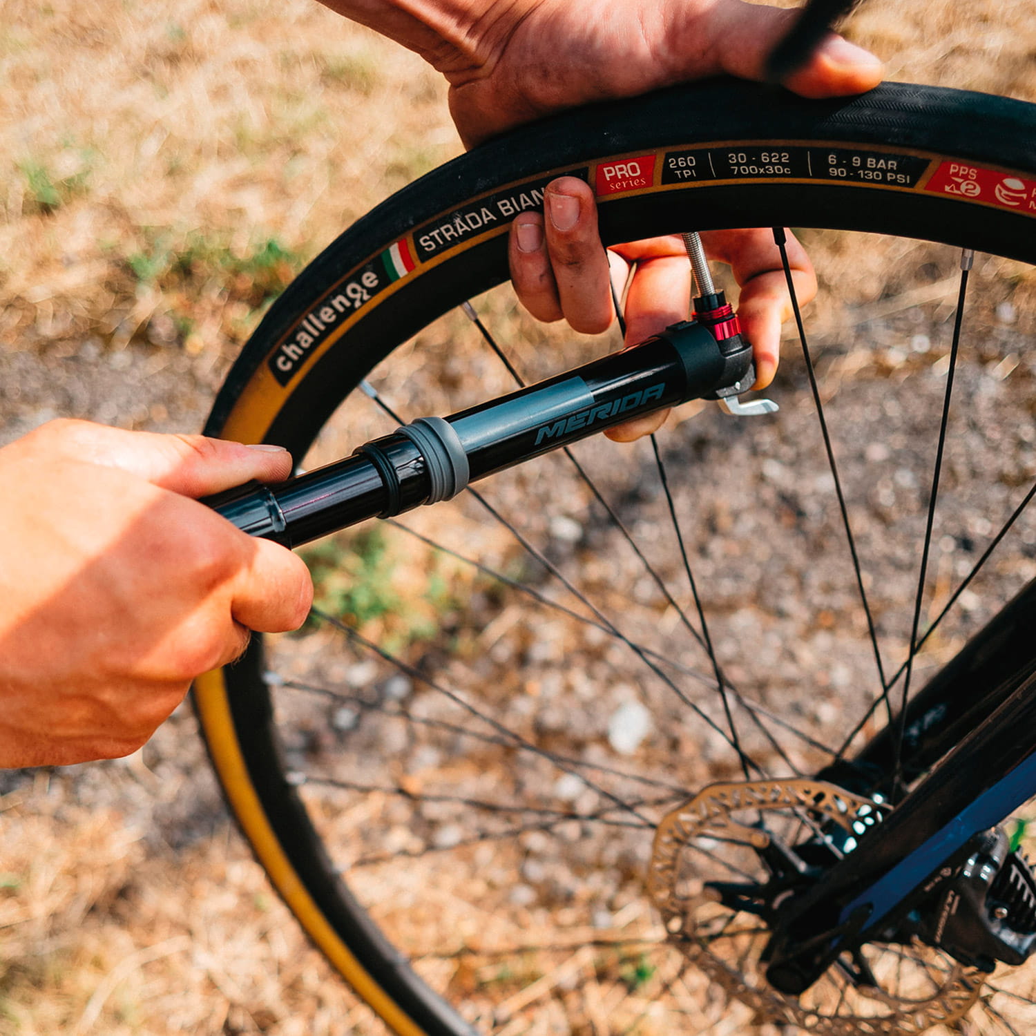 merida-mtb-teleskop-handpumpe-5-5-bar-002