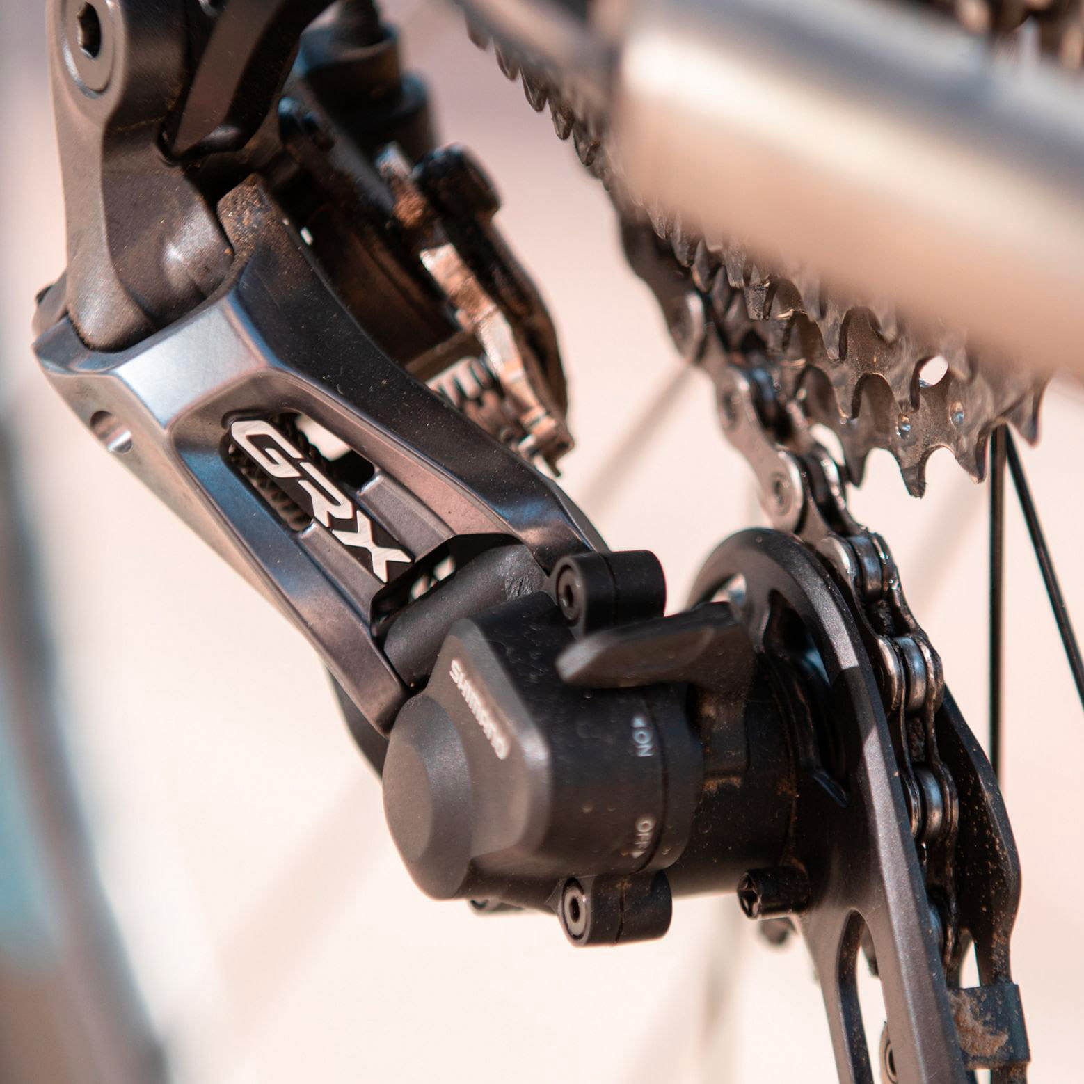 shimano-grx-schaltwerk-shadow-plus-rd-rx810-2x11-fach-003