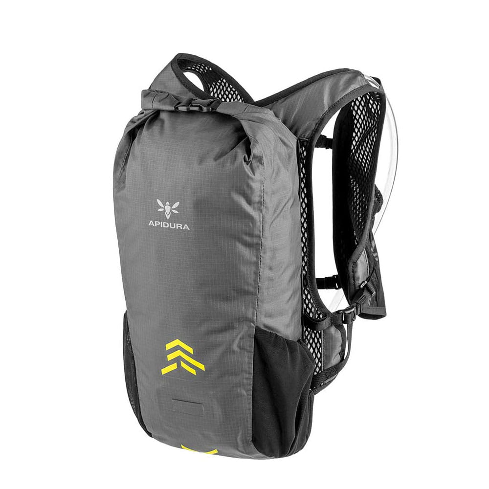 Apidura Backcountry Hydration Pack Trinkweste mit Trinkblase 2L