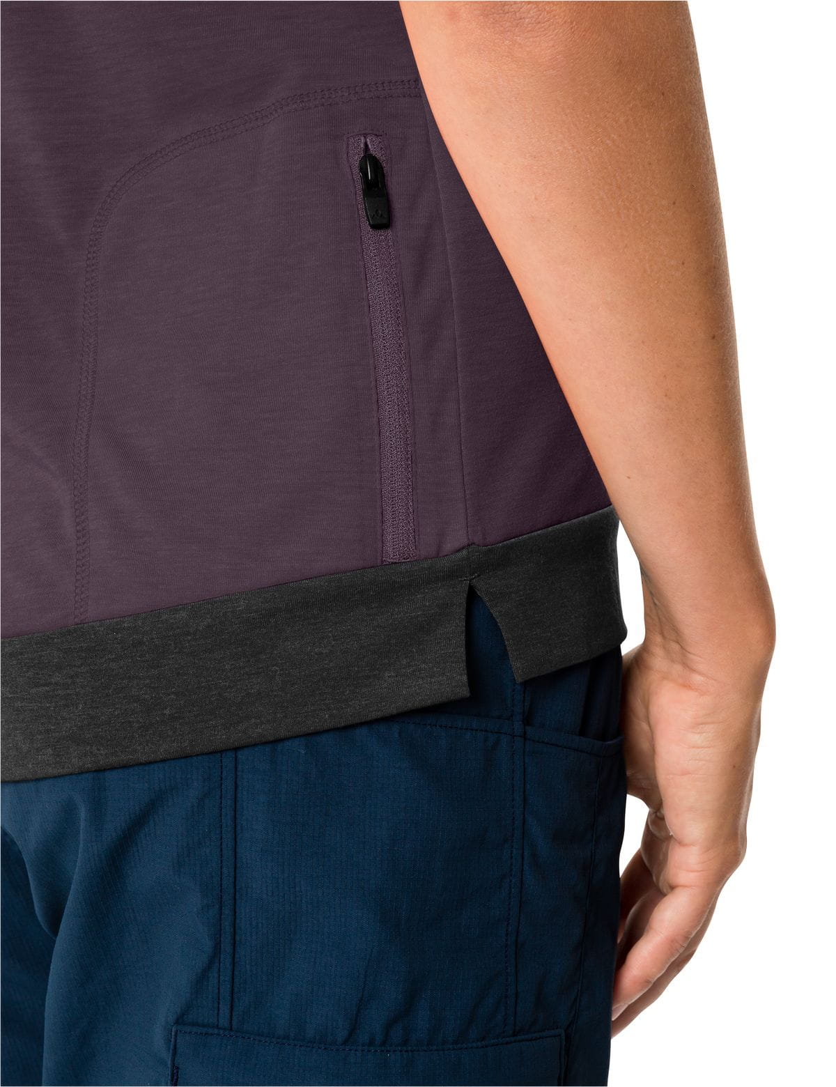 vaude-womens-altissimo-q-zip-shirt-blackberry-003
