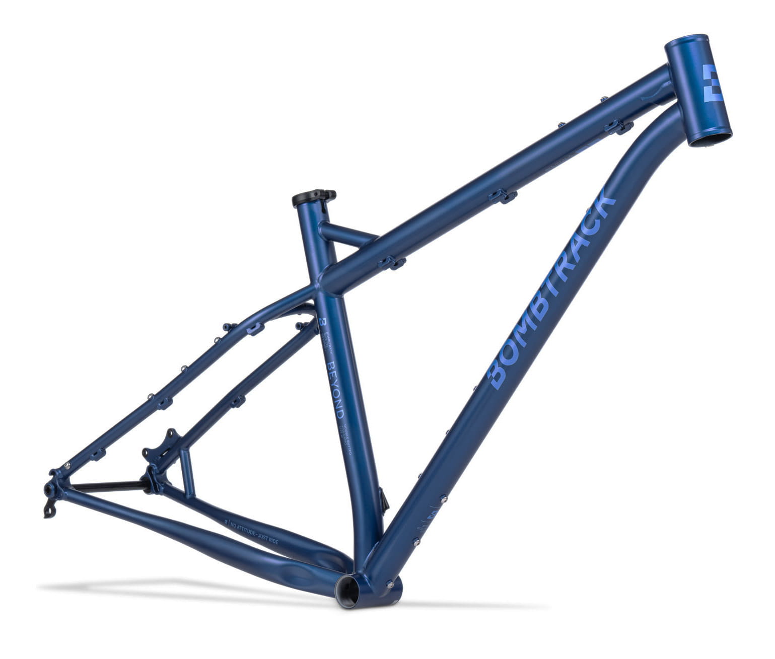 02125050323 - Matt Blue