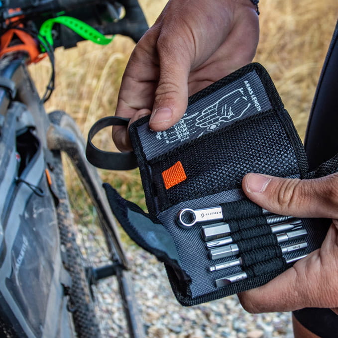 blackburn-big-switch-multi-tool-04