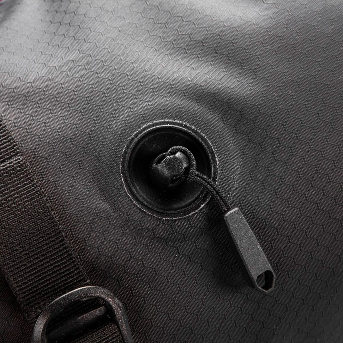 ortlieb-seat-pack-qr-f9903-detail-5