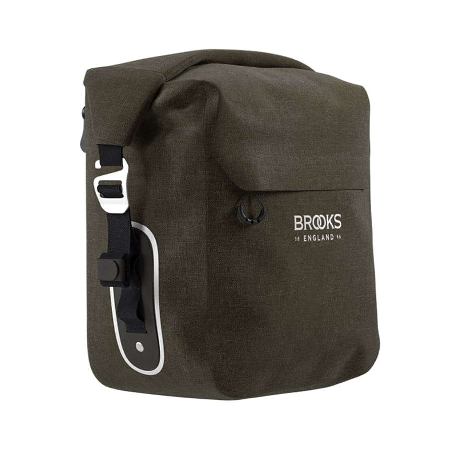 brooks-scape-pannier-small-vorderradtasche-10-13-liter-mud-green-0001_18d191b728ddd3cbcae45e4910d0b600 80032213 - Mud Green