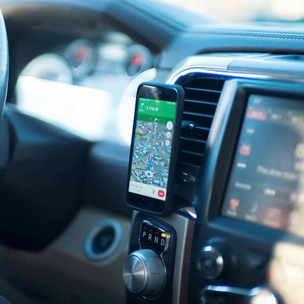 sp-connect-car-vent-mount-snap-6