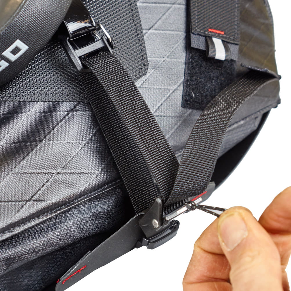 revelate-designs-terrapin-8-liter-seat-pack-satteltasche-10