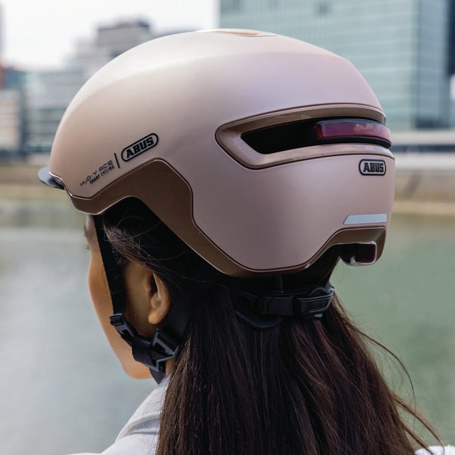 abus-hud-y-ace-fahrradhelm-003