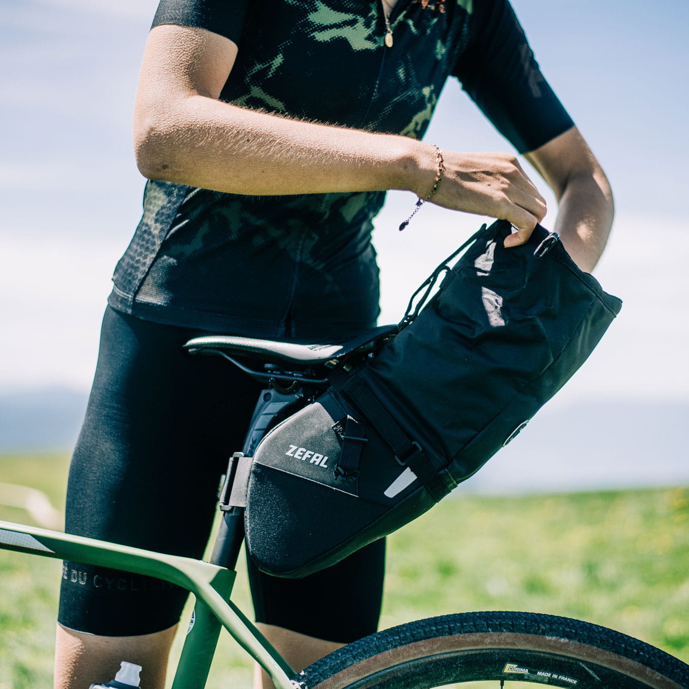 zefal-z-adventure-r5-lifestyle-14