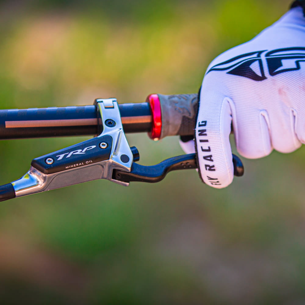 trp-dh-r-evo-hd-m845-silver-003