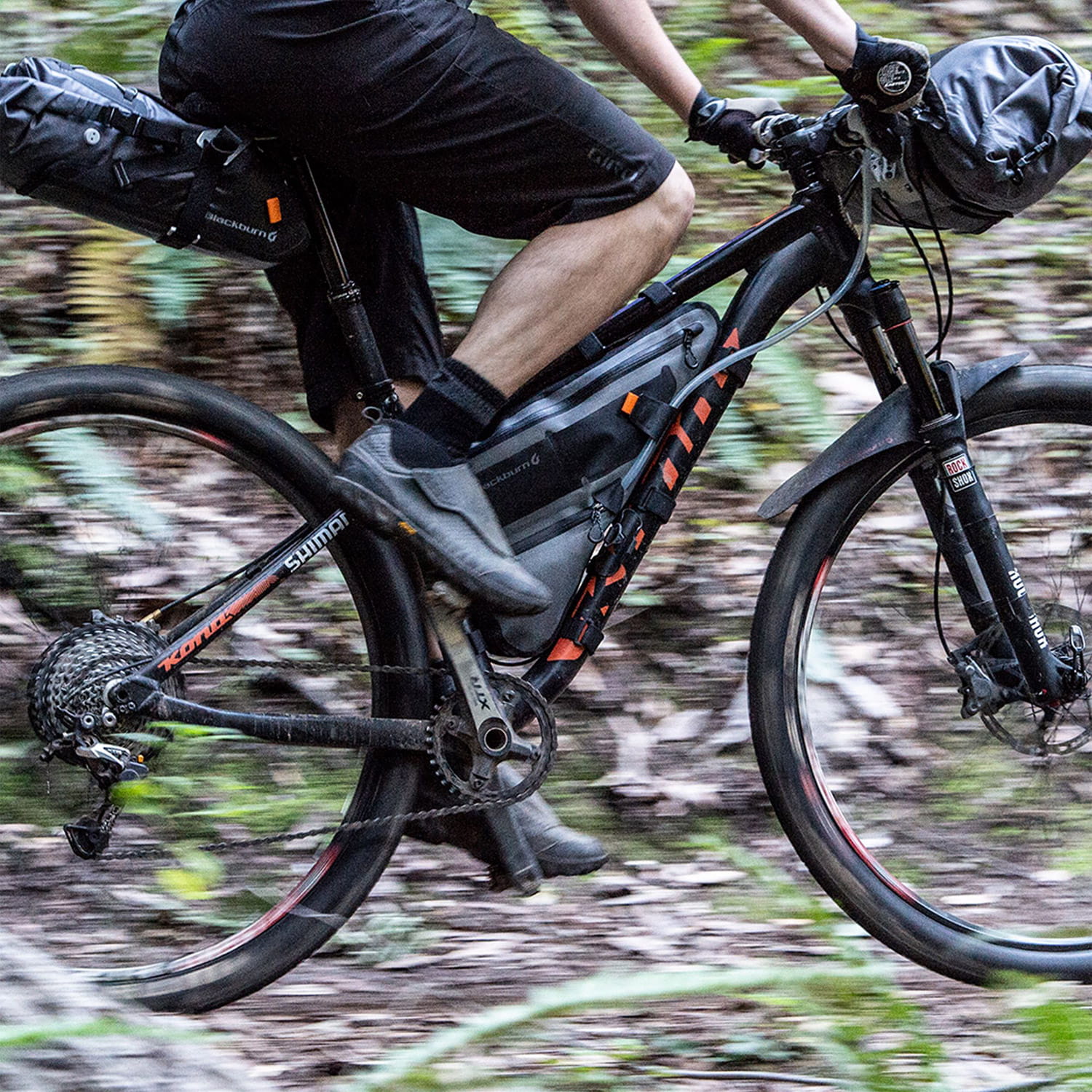 blackburn-outpost-elite-frame-bag-2