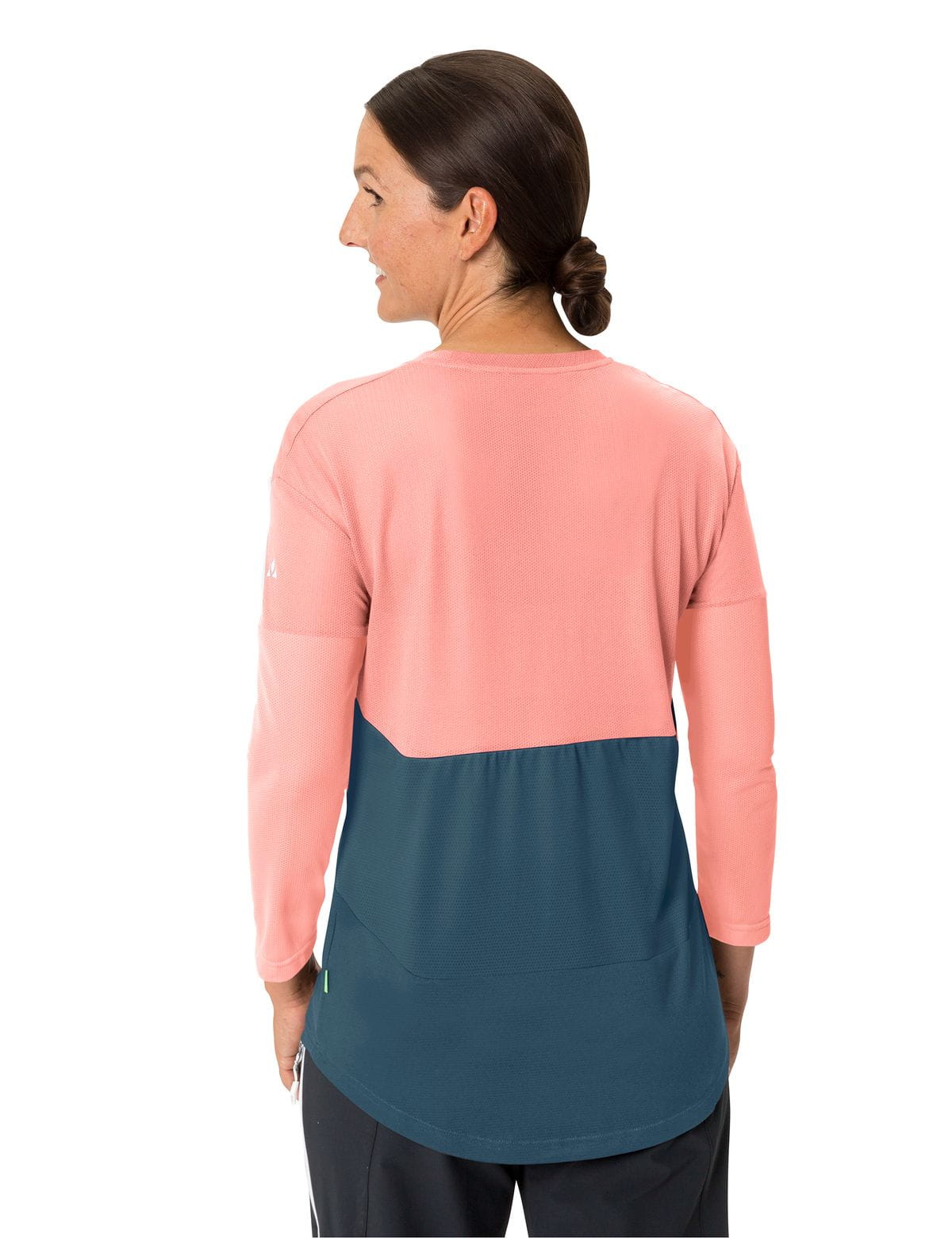 vaude-womens-moab-ls-shirt-v-dark-sea-001