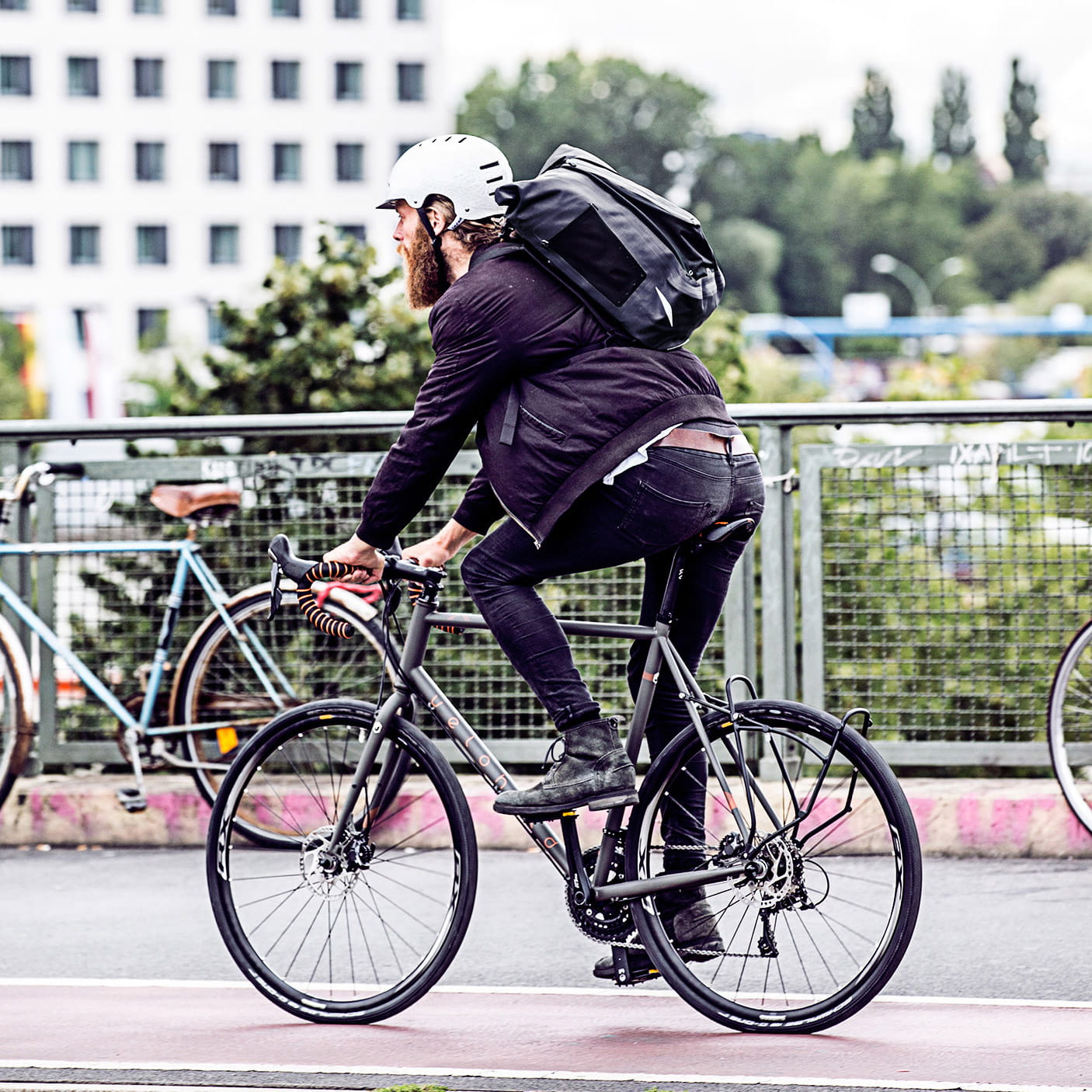 ortlieb-vario-ps-ql2-rucksack-tasche-black-3