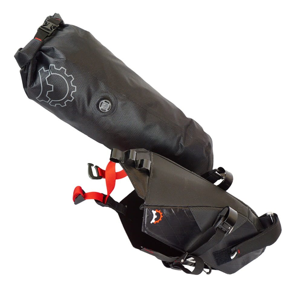 revelate-designs-terrapin-8-liter-seat-pack-satteltasche-4